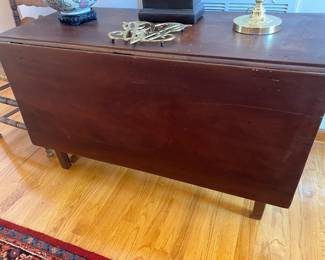 Drop Leaf Table $ 138.00