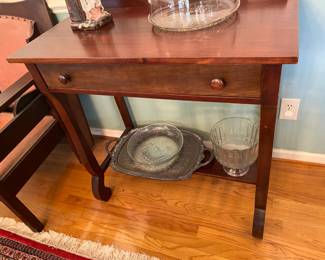 Antique 1 Drawer Table $ 144.00