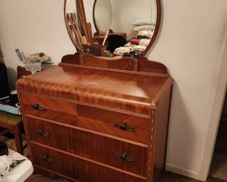 Waterfall dresser with mirror