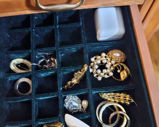 Jewelry - pins and broaches