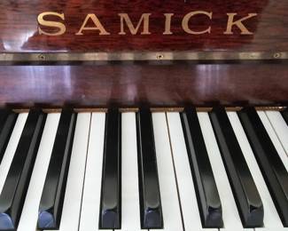 SAMICK piano