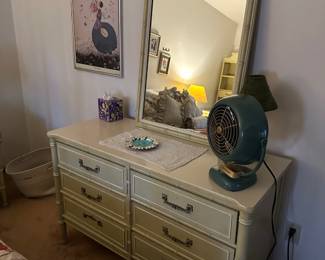 Dresser w/ Mirror
