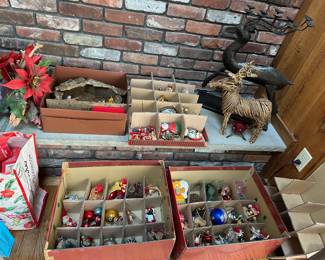 Christmas Ornaments & Decorations