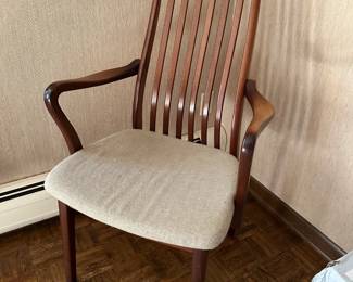 Mid Century Dining Table w/ Chairs