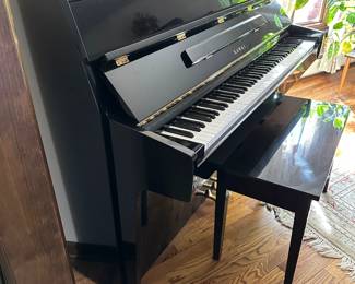 Kawai CE-7 Upright Piano In Ebony Polish