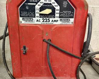 Vintage Lincoln 225 Amp Arc Welder