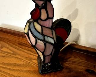 VINTAGE TIFFANY STYLE ROOSTER LAMP SMALL