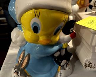 COOKIE JAR TWEETY