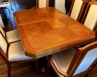 DINING ROOM TABLE 6 CHAIRS II