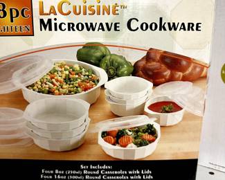 MICROWAVE COOKWARE NIB