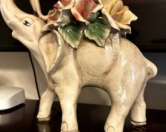 CAMPODIMONTE ITALY PORCELAIN ELEPHANT