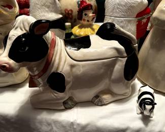 COOKIE JAR COW