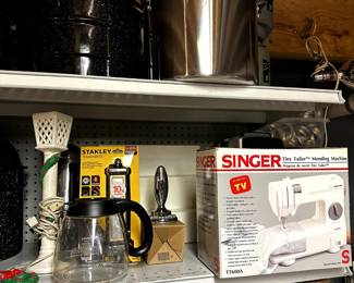 STOCK POTS AND CANNING POTS MINI SINGER SEWING MACHINE