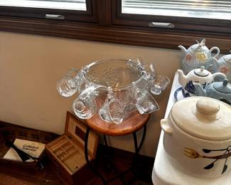 PUNCH BOWL SET