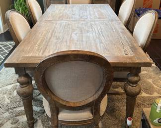 Modern Farmhouse Style Dining Set Nearly New Condition