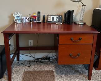 Monroe and James Desk 