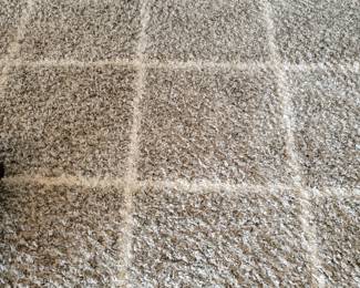 Few rugs