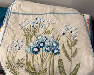 Artistic Accents Embroidered Table Runner 