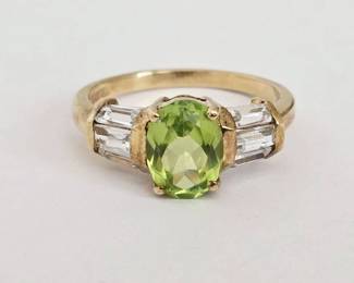 14K Gold with Peridot & Clear Stones (White Topaz?) Ring