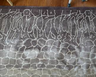 SAFAVIEH 100 % wool Rug  9' x 12'