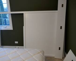 RH RESTORATION HARDWARE Avalon Canopy Bed with Trundle