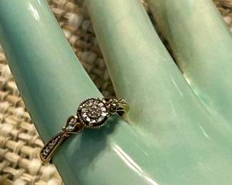 darling little vintage gold and diamond ring