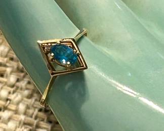 topaz and gold ring