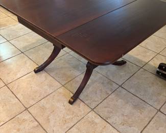 Duncan Phyfe drop leaf table
42”W 26”-54”L 30”T.      $450.00
