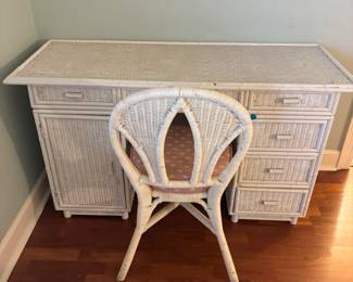 White Wicker Desk and Chair
T: 54”w 21”d 30”t. C: 17”x17”x34”
$ 185.00 set