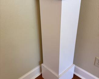 White Wood Column 13”x13”x40”t
$125.00