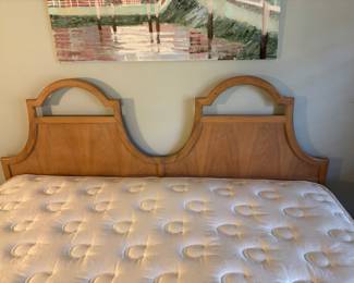 Thomasville King bed, headboard and dresser with 2 mirrors.   HB: 79.5”w 49”t
Dresser: 77”w 21”d 30”t. W mirror 84”t
$ 650.00 set