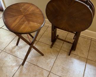 Set (4) Oval Wood Trays w carrier
Tray 23”w 17”d 26”t.    