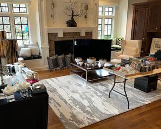 Overview of the kitchen / family room