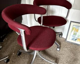 Jorgen Rasmussen Kevi Office Chairs for Knoll, 1960s
(As seen in the Denver Art Museum Collection of Architecture and Design) Pair of Arm Chairs