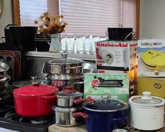 Stainless Steel Cookware, Dutch Oven. Misc Kithenware.