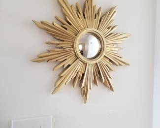 Wall mirror
