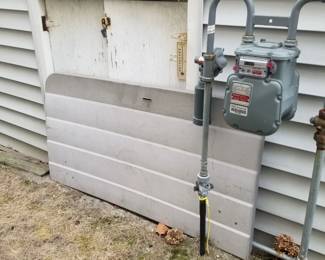 Rubbermaid storage chest lid