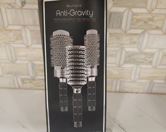 3 NEW IN BOX HAIRBRUSHES