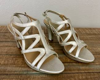 Naturalizer Gold Metallic Heels - Size 9.5