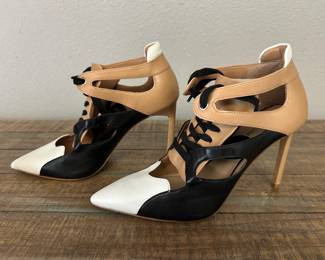 Gianni Bini Leather Lace Up Heels - Size 9.5