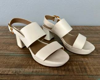 Aerosoles Camera Leather White Platform Heel Sandals - Size 9.5