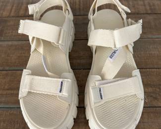 Palladium Revolt Sandals - Size 9