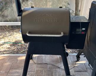 Treager Pro 575 Pellet Grill and Smoker