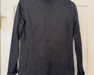 Women's Mondetta Sports Top Size M
