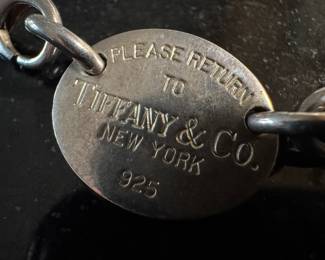 Tiffany & Co Sterling Silver Choker Necklace with "Return to Tiffany & Co New York" Sterling Silver Pendant