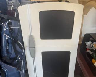 Toy Refrigerator 