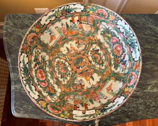 Vintage Chinese Rose Medallion Bowl