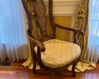 Unique Furniture Co. Dining Chairs (4 Side Chairs & 2 Armchairs)