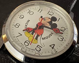 Women's Vintage Walt Disney 112S Bradley Time Division Mickey Mouse Wristwatch