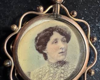 Victorian Double-Sided Locket 